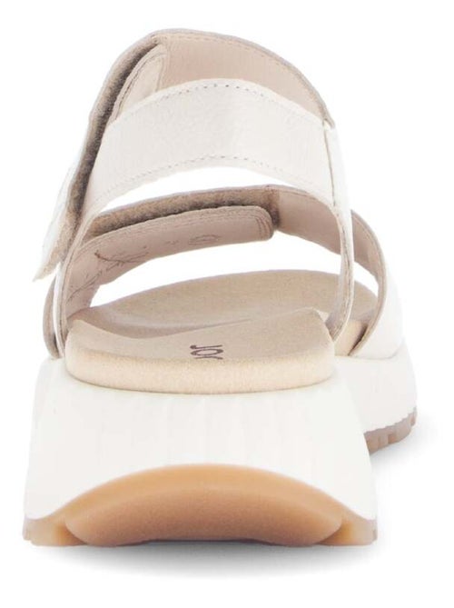 Sandales  en cuir imprimé - Kiabi