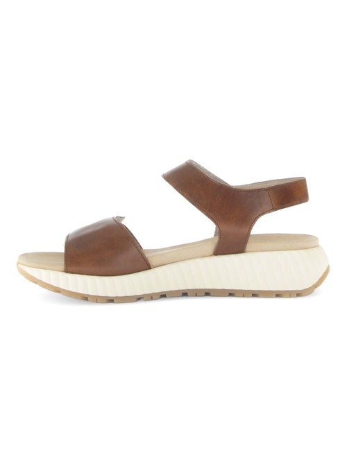 Sandales  en cuir lisse - Kiabi