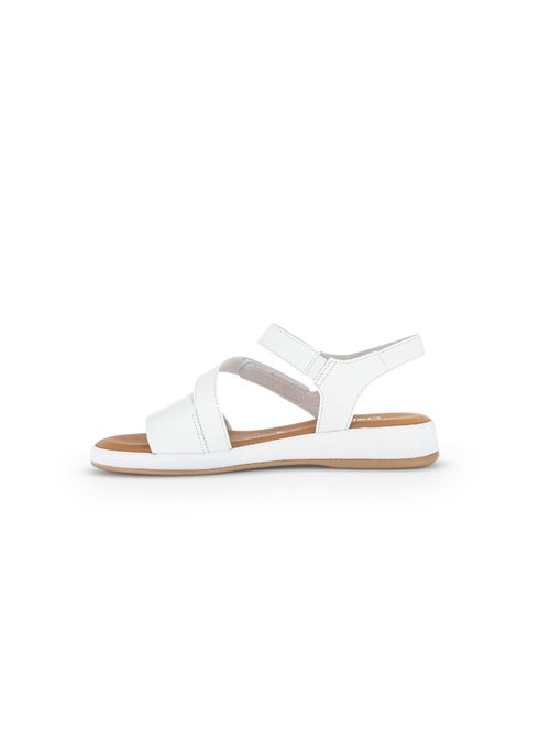 Sandales  en cuir lisse - Kiabi