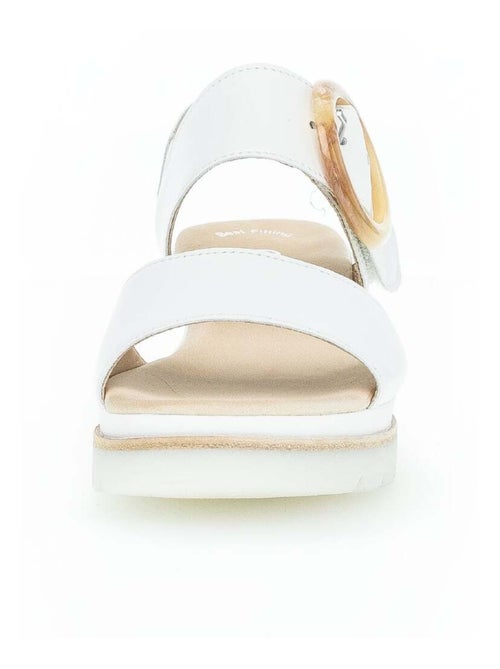 Sandales  en cuir lisse - Kiabi
