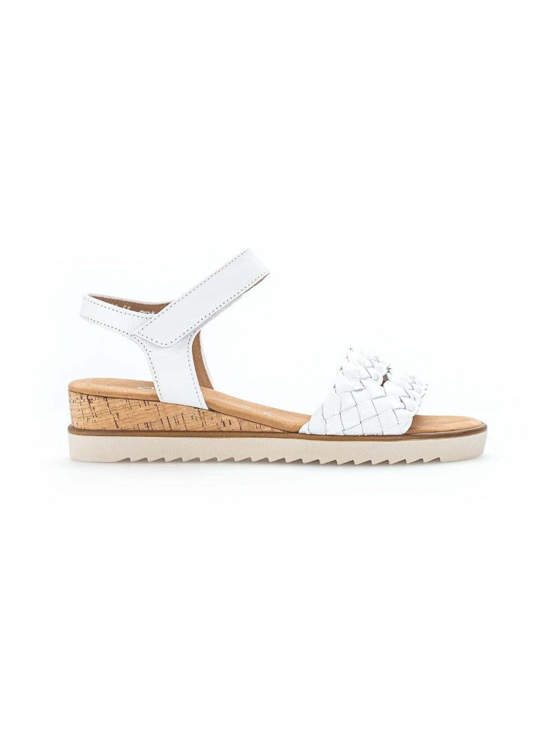 Sandales  en cuir lisse Blanc - Kiabi
