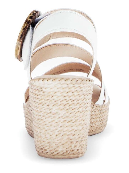 Sandales  en cuir lisse - Kiabi