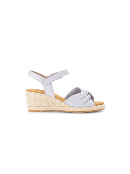 Sandales  en cuir lisse - Kiabi