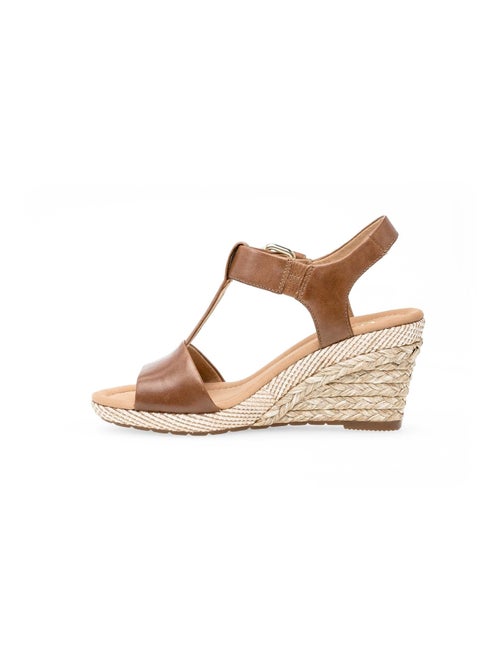 Sandales  en cuir lisse - Kiabi