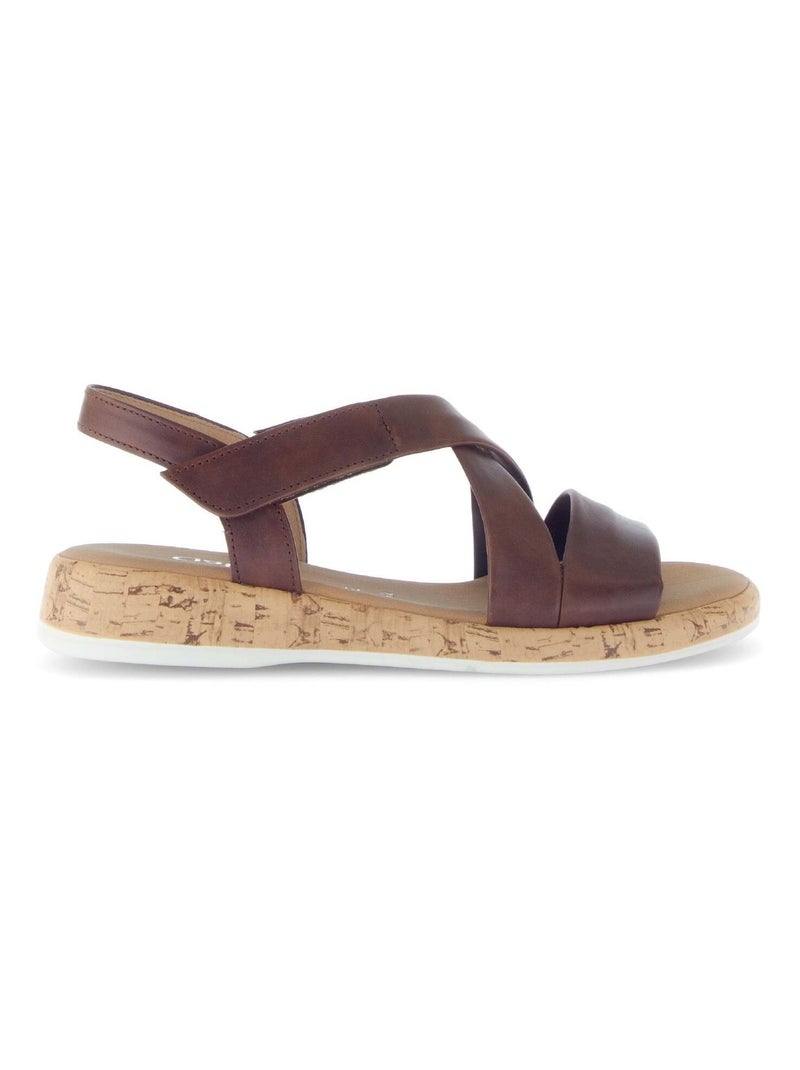 Sandales  en cuir lisse Marron clair - Kiabi
