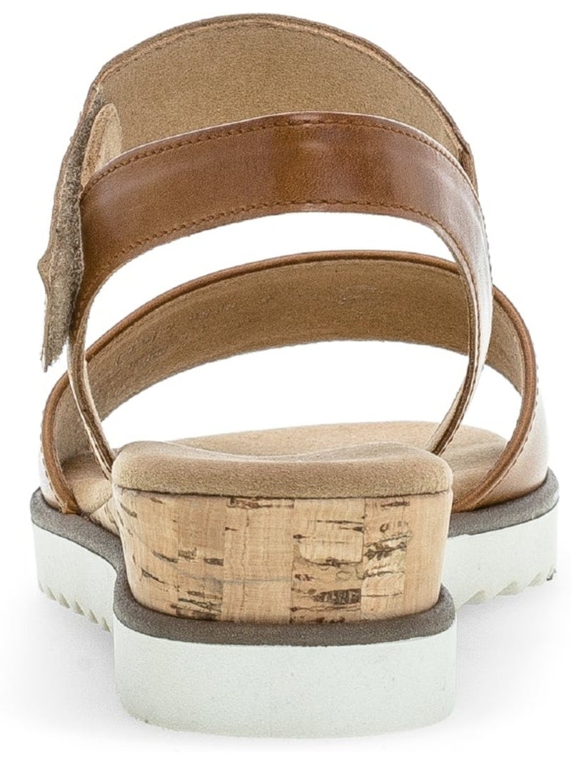 Sandales  en cuir lisse Marron - Kiabi