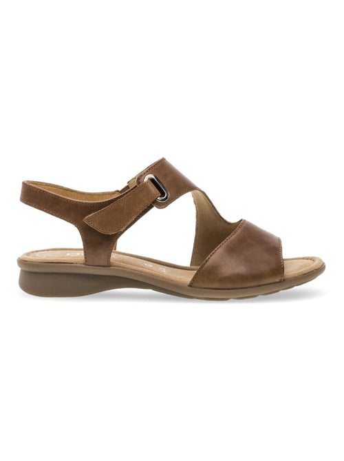 Sandales  en cuir lisse - Kiabi