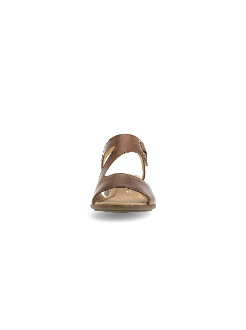 Sandales  en cuir lisse Marron - Kiabi