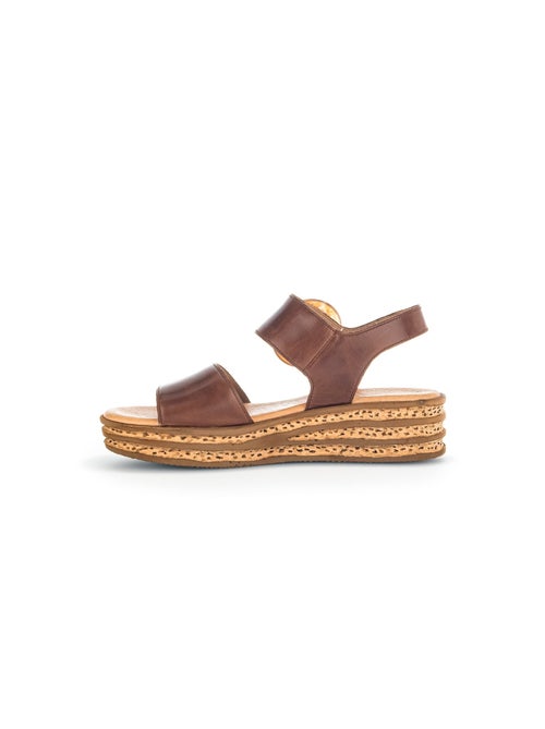 Sandales  en cuir lisse - Kiabi
