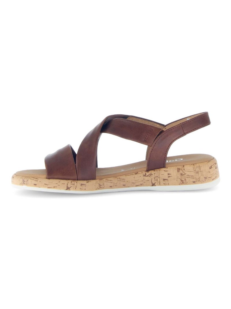 Sandales  en cuir lisse Marron - Kiabi