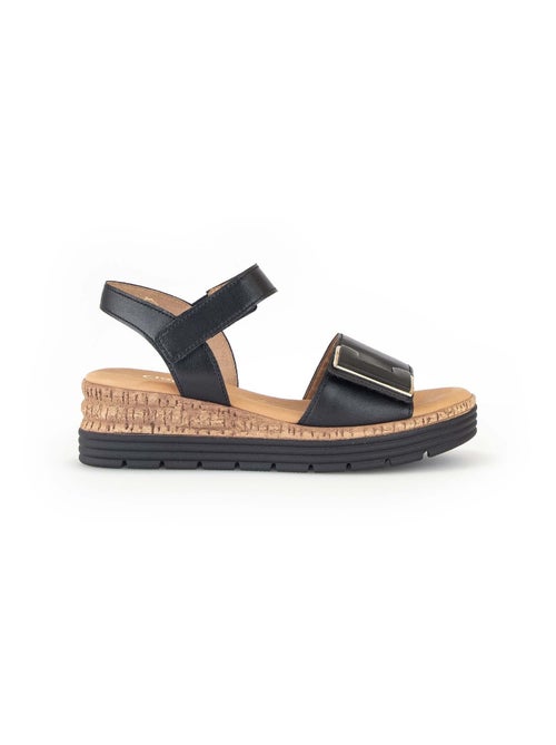 Sandales  en cuir lisse - Kiabi