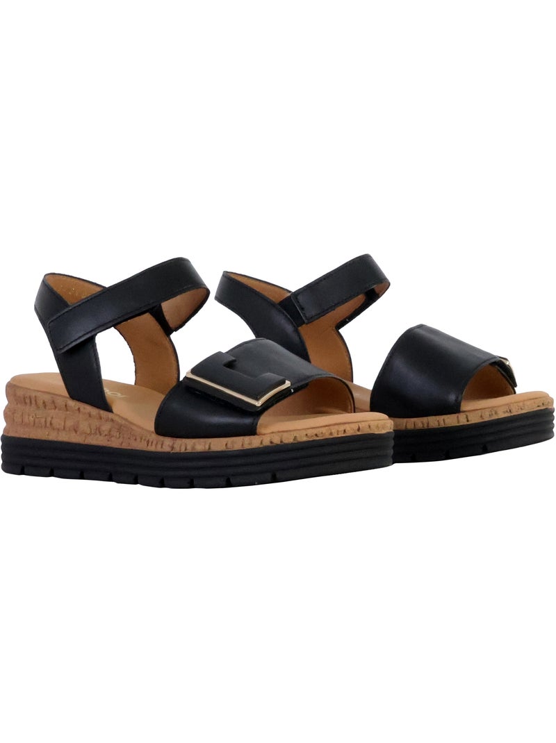 Sandales  en cuir lisse Noir - Kiabi