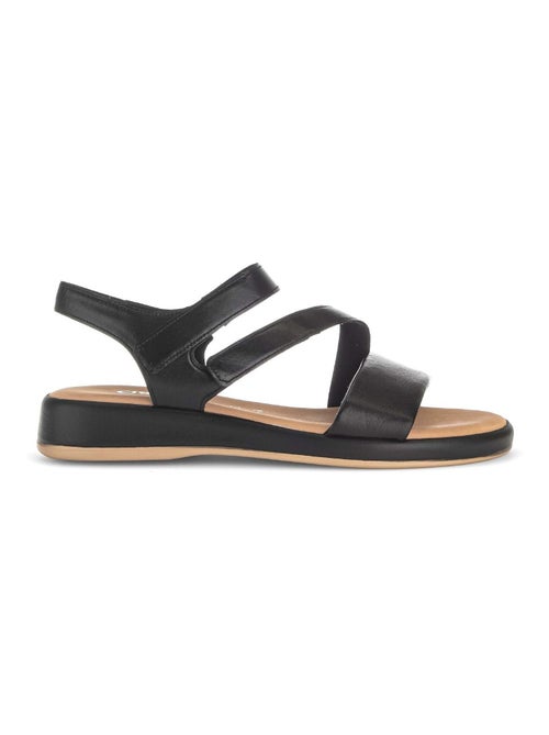 Sandales  en cuir lisse - Kiabi