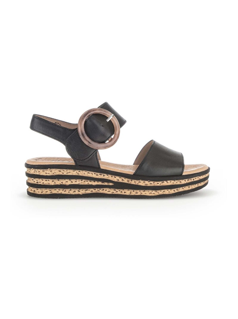 Sandales  en cuir lisse Noir - Kiabi