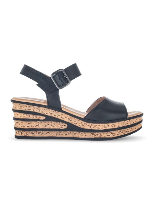 Sandales  en cuir lisse - Kiabi