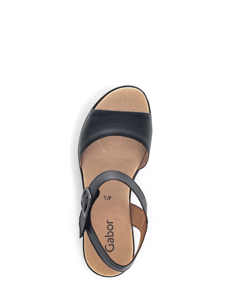 Sandales  en cuir lisse Noir - Kiabi