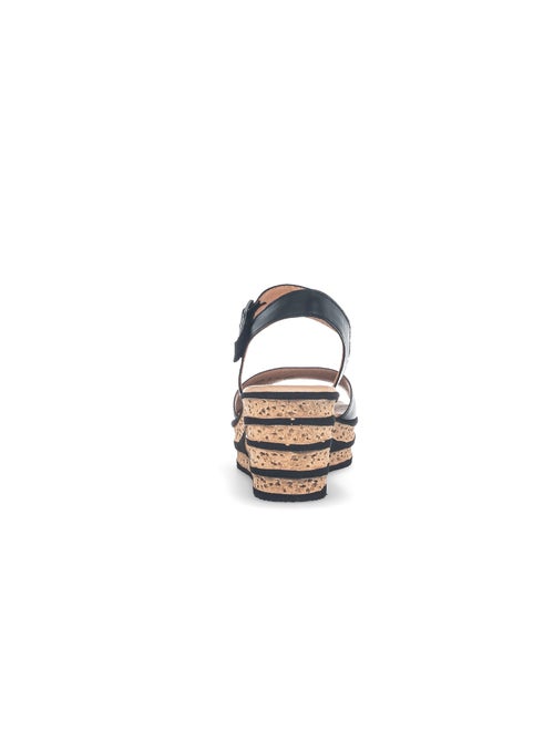 Sandales  en cuir lisse - Kiabi
