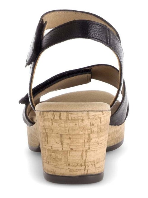 Sandales  en cuir lisse - Kiabi