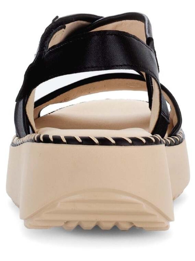 Sandales  en cuir lisse Noir - Kiabi