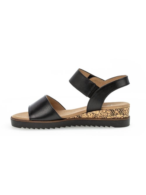 Sandales en cuir lisse - Kiabi Sandales en cuir lisse - Kiabi