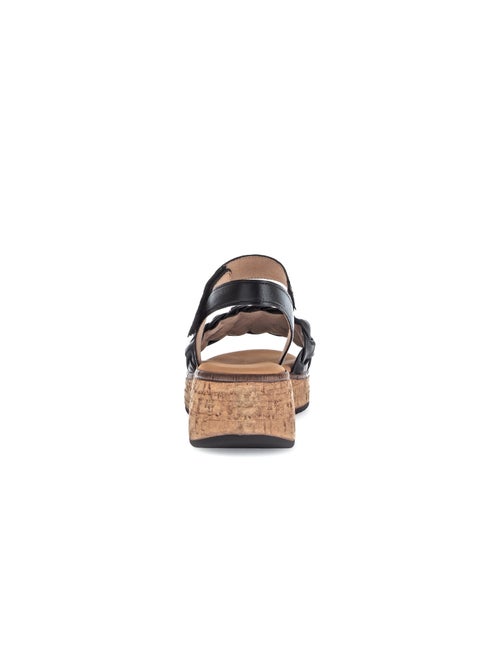Sandales  en cuir lisse - Kiabi