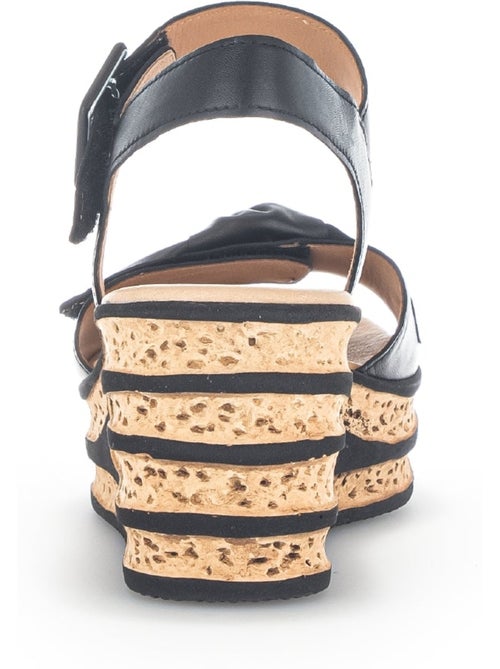 Sandales  en cuir lisse - Kiabi