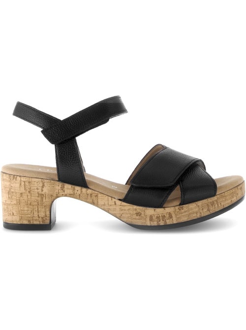 Sandales en cuir lisse - Kiabi Sandales en cuir lisse - Kiabi