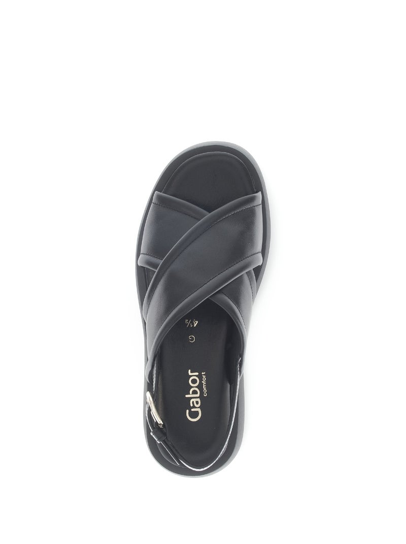 Sandales  en cuir lisse Noir - Kiabi