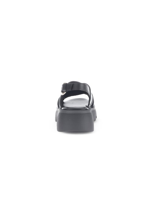 Sandales  en cuir lisse - Kiabi