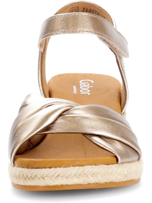 Sandales  en cuir métallisé - Kiabi