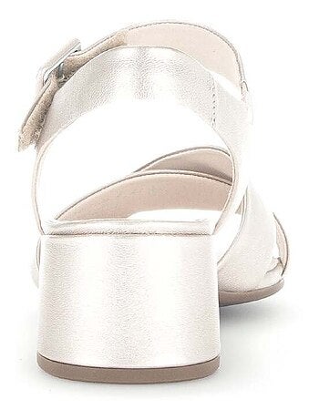 Sandales en cuir métallisé