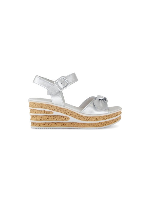 Sandales  en cuir métallisé - Kiabi