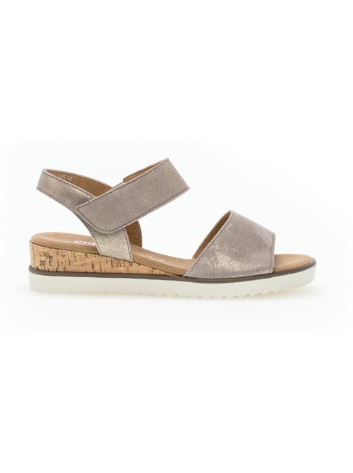 Sandales en cuir nubuck métallisé - Kiabi Sandales en cuir nubuck métallisé - Kiabi
