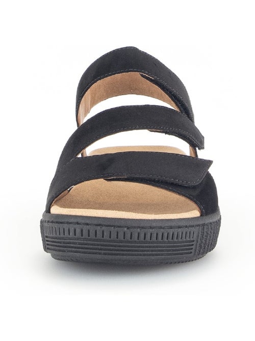 Sandales en cuir nubuck - Kiabi Sandales en cuir nubuck - Kiabi