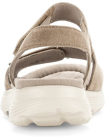Sandales en cuir velours