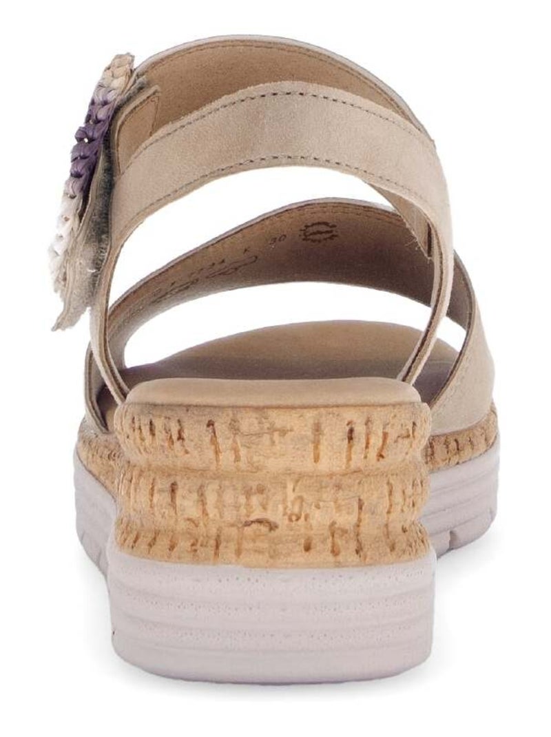 Sandales  en cuir velours Beige - Kiabi
