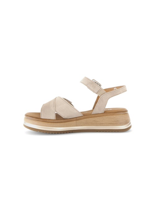Sandales  en cuir velours - Kiabi