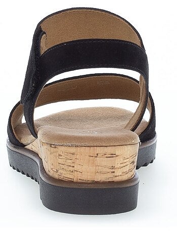 Sandales en cuir velours