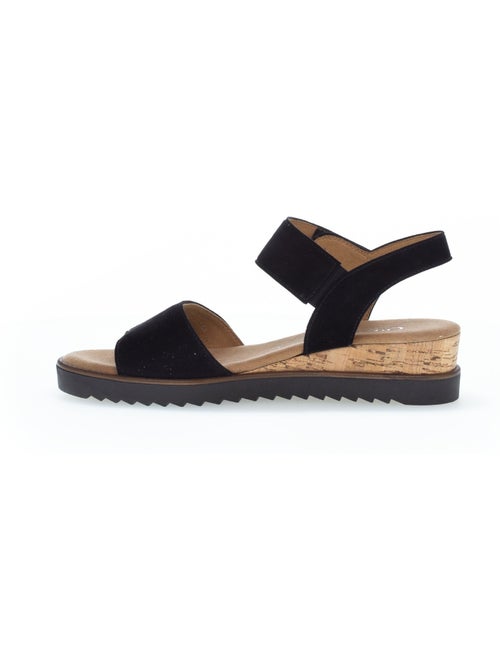 Sandales en cuir velours - Kiabi Sandales en cuir velours - Kiabi