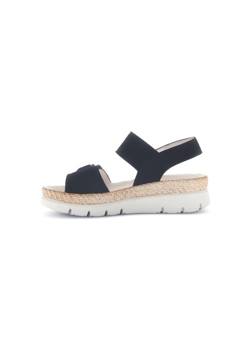 Sandales  en cuir velours - Kiabi
