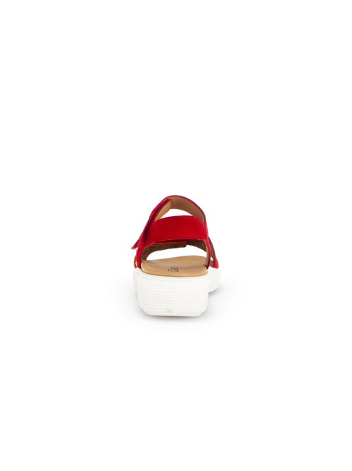 Sandales  en cuir velours - Kiabi