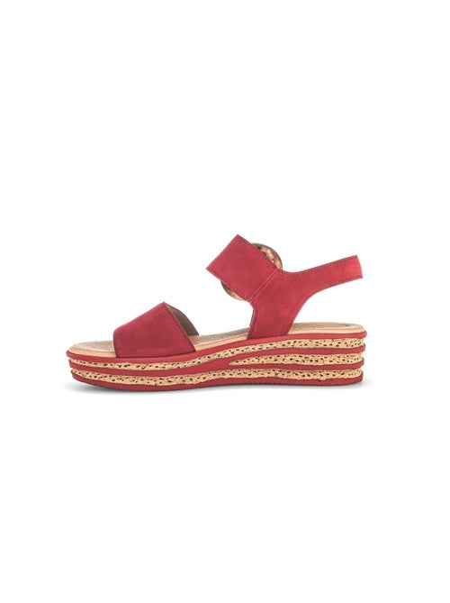 Sandales  en cuir velours - Kiabi