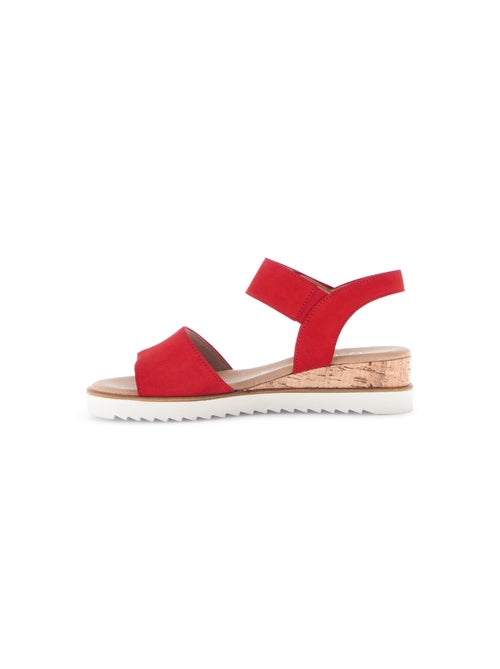 Sandales  en cuir velours - Kiabi
