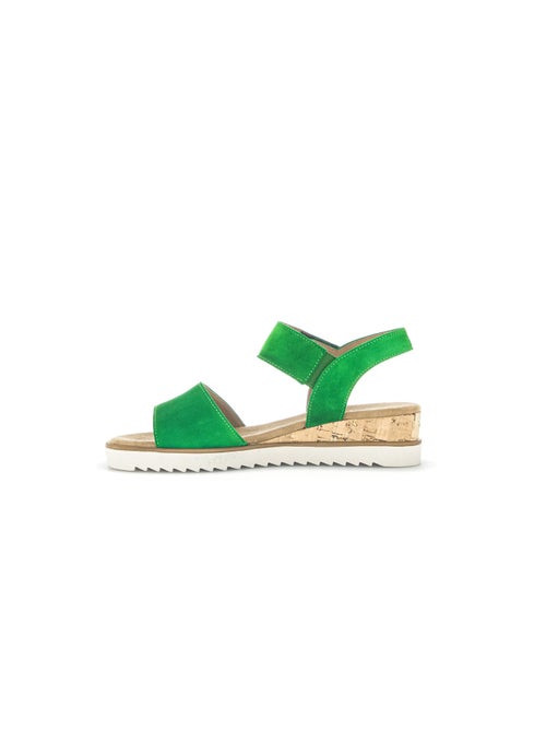 Sandales  en cuir velours - Kiabi