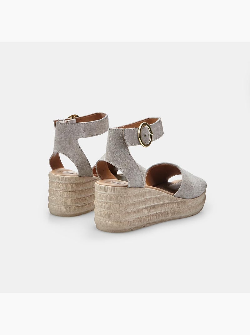 Sandales en daim avec talon compensé BATA Beige - Kiabi