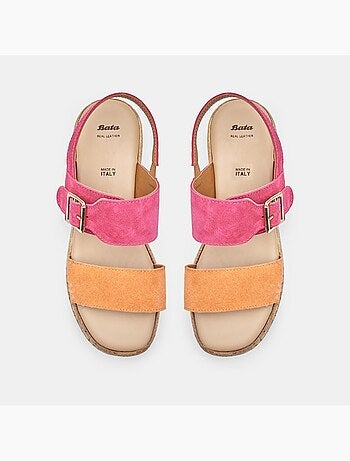 Sandales en daim avec talon compensé BATA