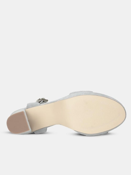 Sandales en daim BATA - Kiabi