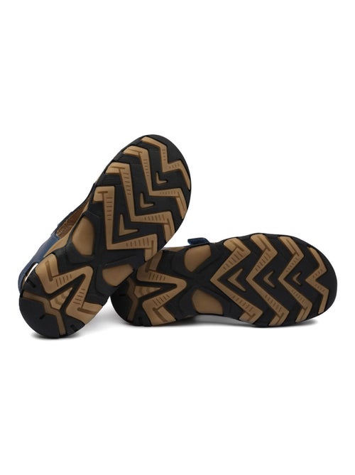 Sandales en daim BATA - Kiabi
