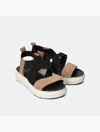 Sandales en daim bata