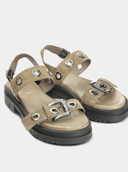 Sandales en daim BATA - Kiabi